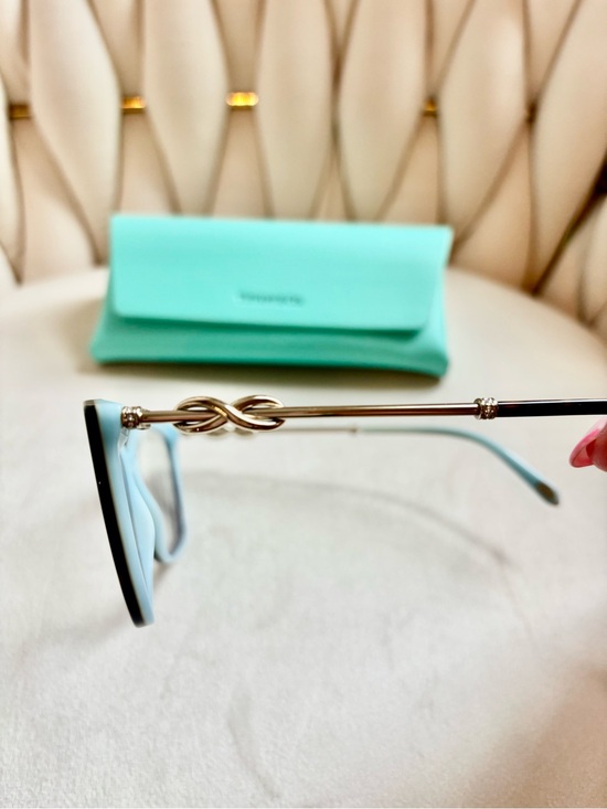 Tiffany & Co. Black and Gold Cat-Eye Glasses with Tiffany Blue Case main image 4